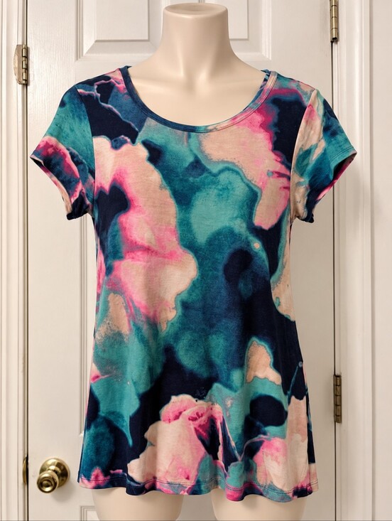 Simply Vera Vera Wang Tops - Simply Vera Vera Wang Women's Large Abstract Floral Tunic Top